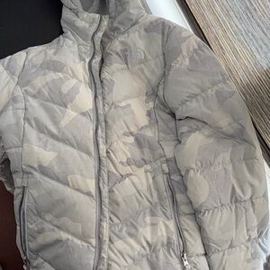 The North Face Kids Puffer Jacket - Light Gray Camo